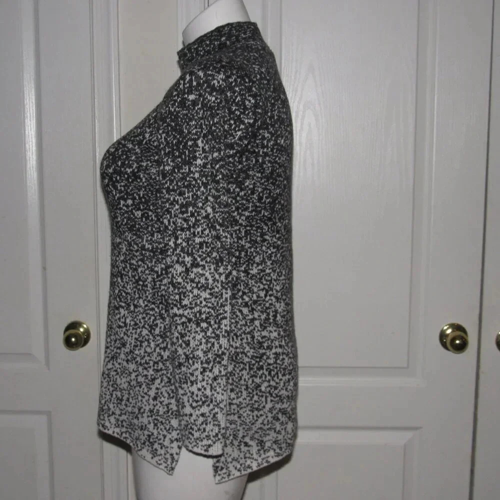 J. Jill PureJill  Mock Turtleneck Gray White Sweater Size S - Picture 3 of 8